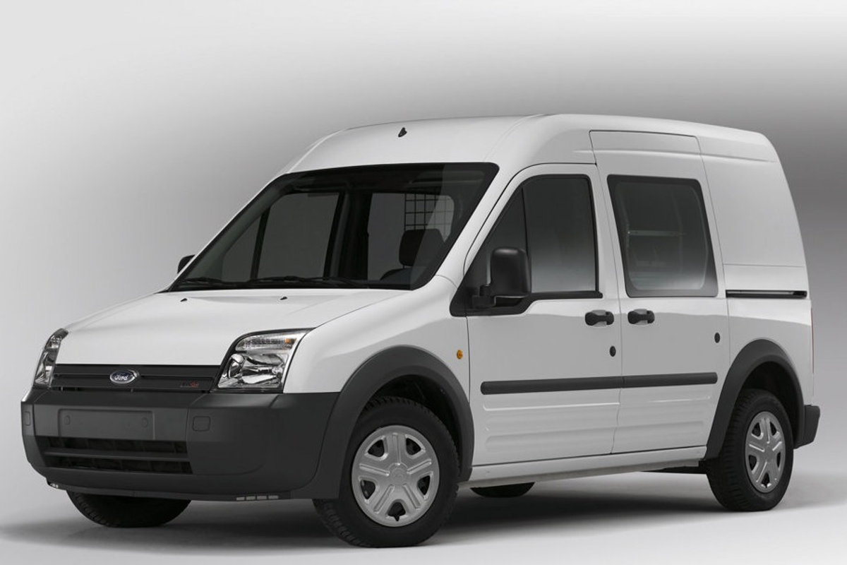 רכבים / נגררים להשכרה