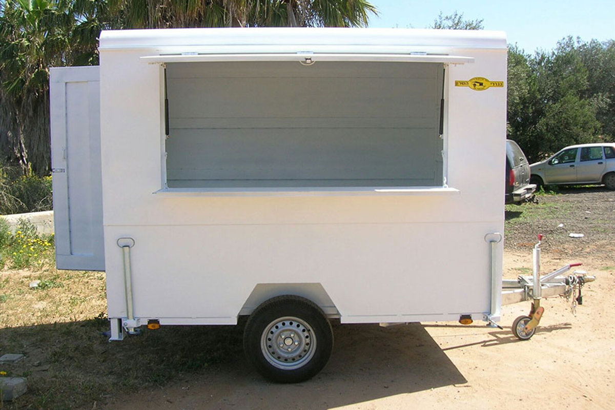 רכבים / נגררים להשכרה