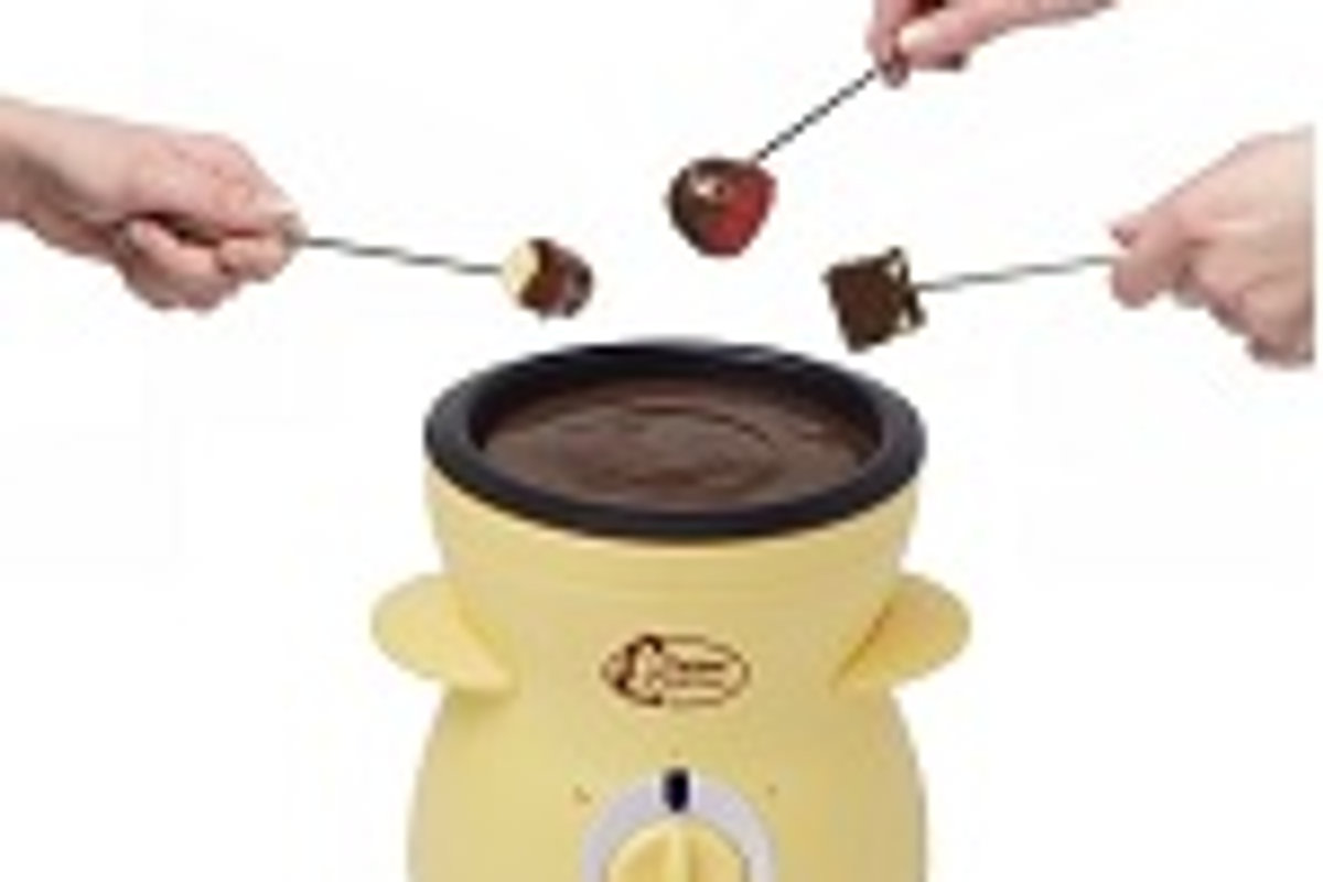 מפל שוקולד להשכרה