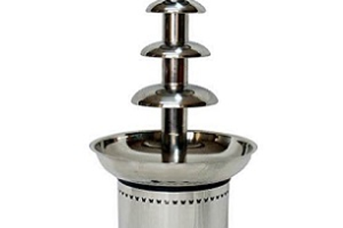 מפל שוקולד להשכרה