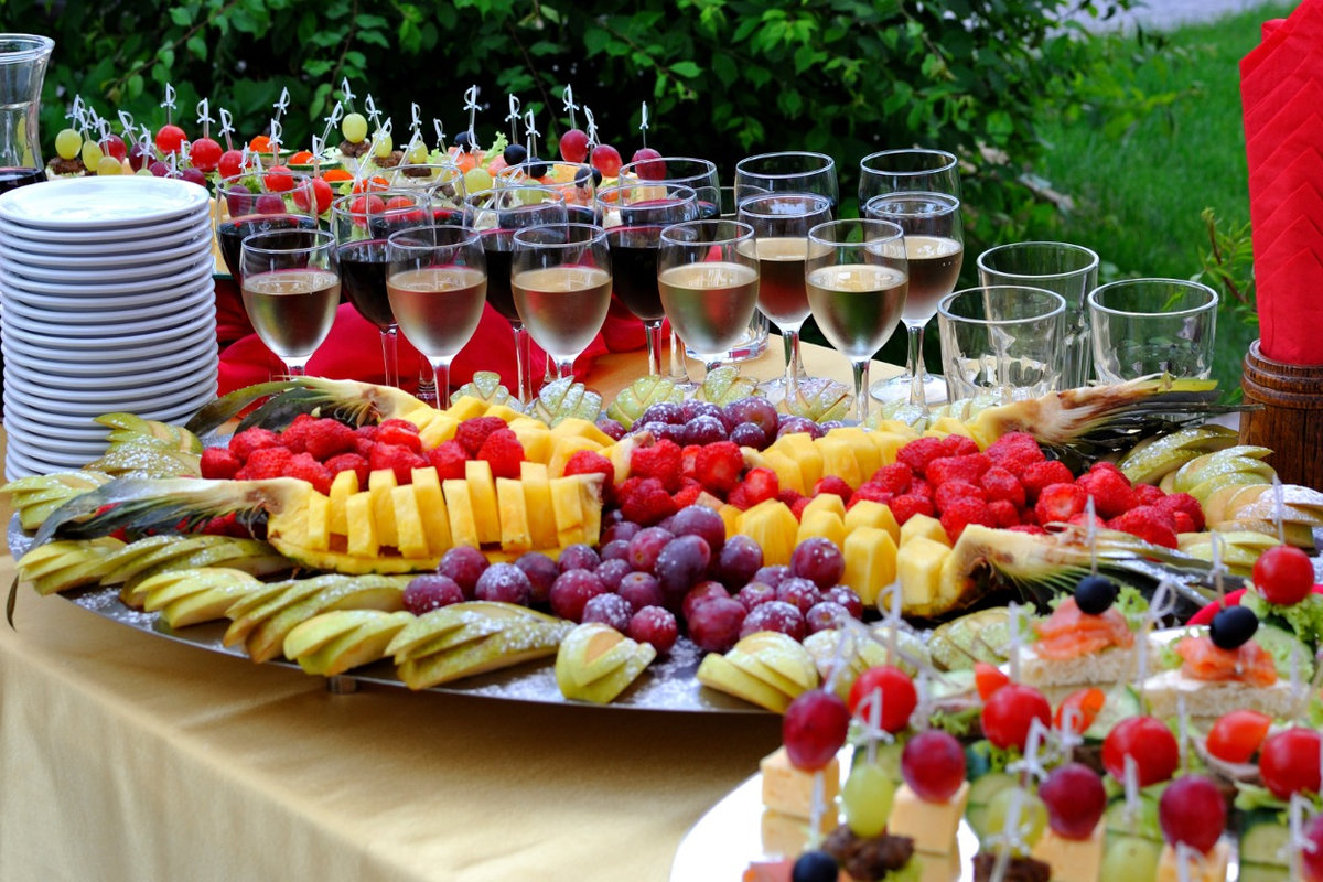 דוכן פירות העונה