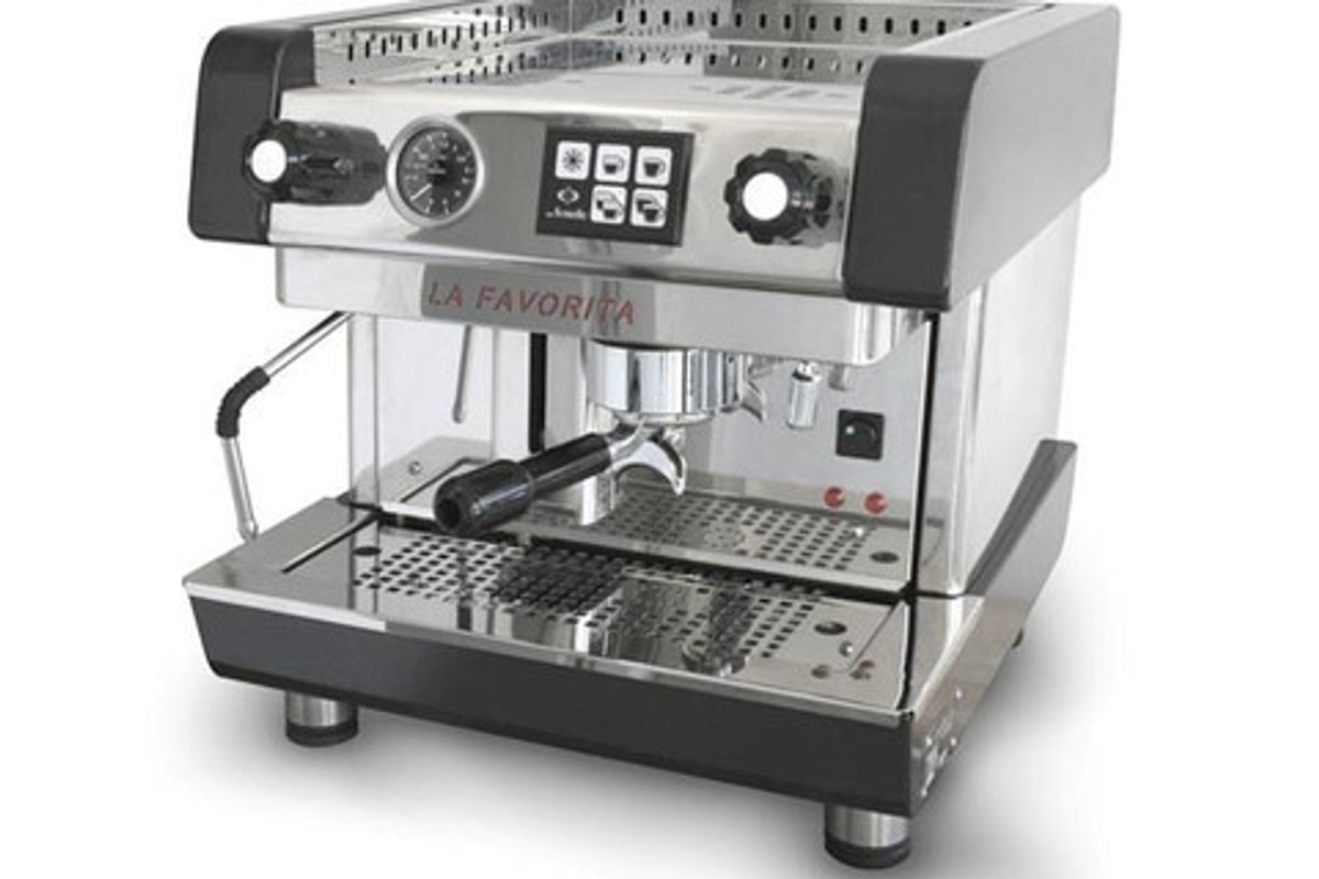 מכונת קפה מקצועית ראש אחד להשכרה