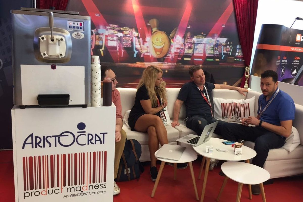 דוכנים לקד"מ / יח"צ